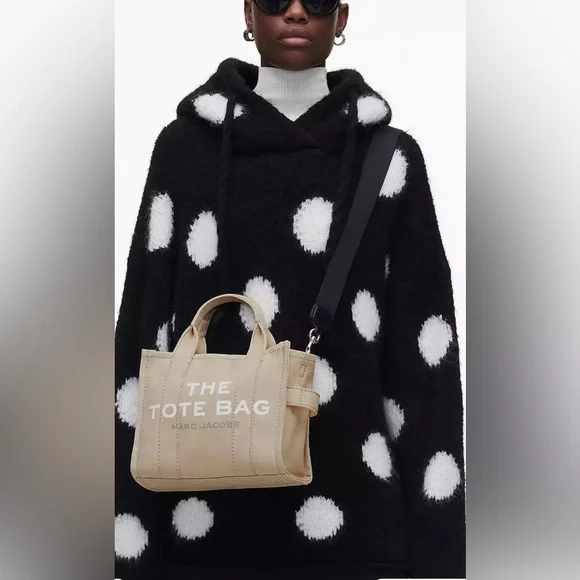 Marc Jacobs Canvas The Tote Bag - Medium - Picture 3 of 17